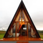 Rumah Segitiga Minimalis Modern Kayu Jati